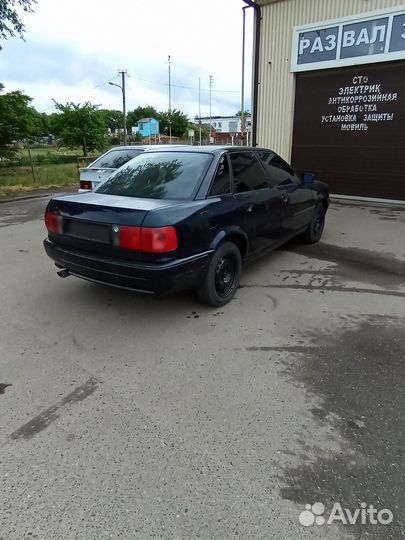 Запчасти на audi 80 b4