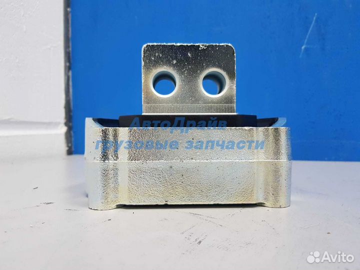 Подушка двигателя Ивеко Стралис Курсор 10 передняя