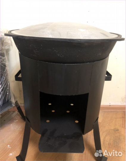 Казан чугунный с печкой 8л