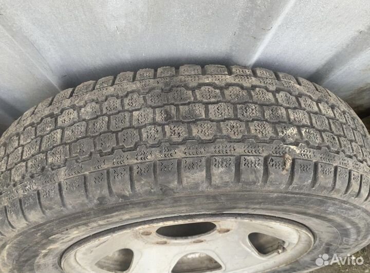 Колеса 185/80 R15 (6х139.7)