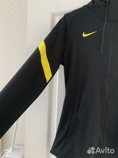 Спортивный костюм nike