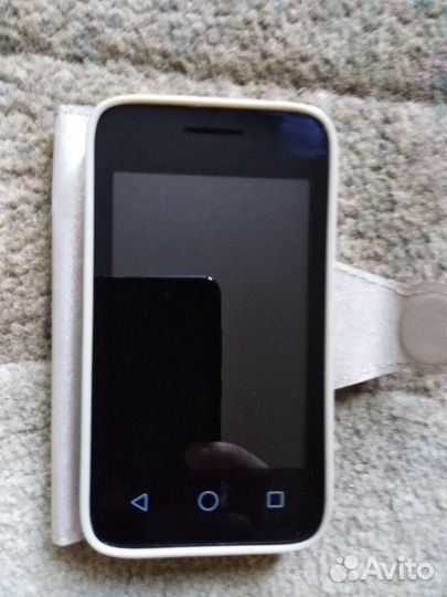 Телефон Alcatel onetouch