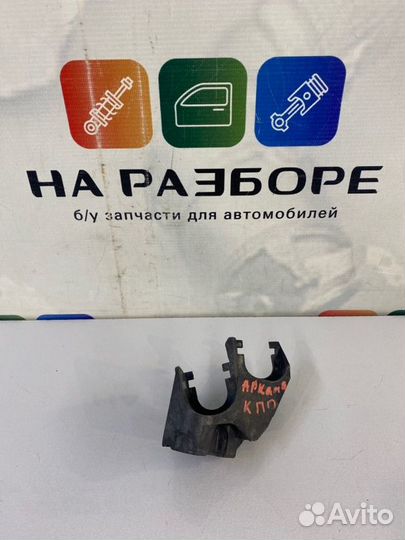 Кронштейн троса кпп Renault Arkana LJC H4M 2019