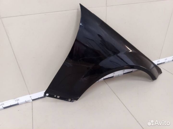Б/У Крыло переднее правое A2048801418 mercedes