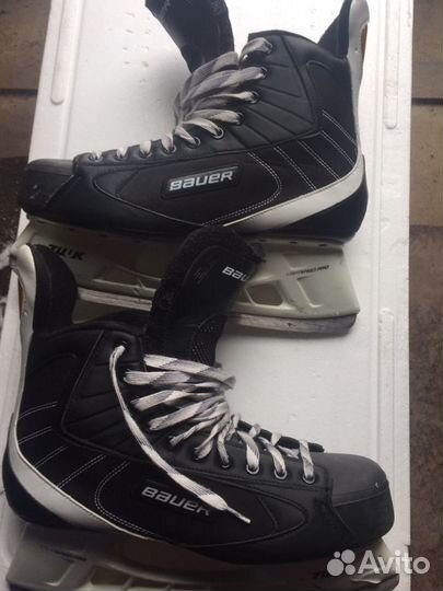 Коньки хоккейные