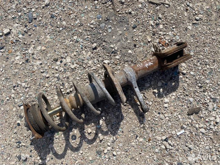 Стойка в сборе передняя правая LADA 2171 универсал