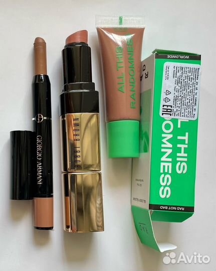 Помады нюд пакетом