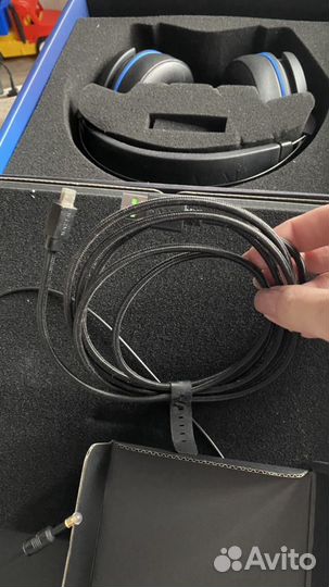 Беспроводные наушники