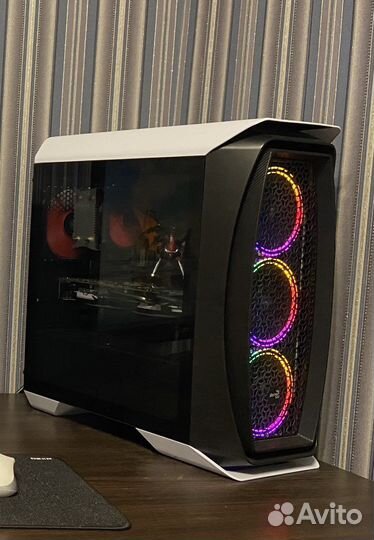 Aerocool Saturn 12 frgb