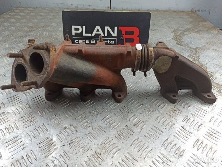 Выпускной коллектор Audi 100