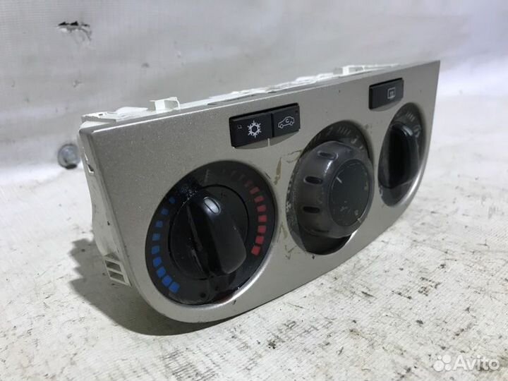 Блок управления климат-контролем Opel Corsa D
