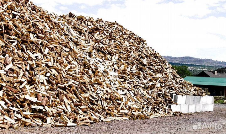Дрова в дровник