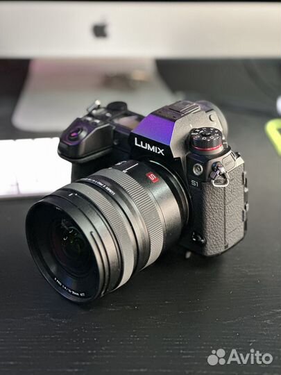 Panasonic lumix s1 + 85mm +16-35mm