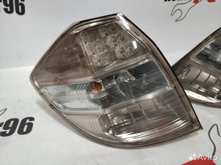 Фонарь в крыло Honda Fit GE8 GE6 L15A 2010