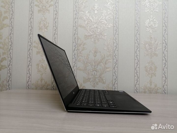 Ультрабук dell XPS 13