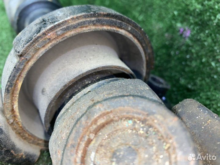 Карданный вал nissan skyline HNV37 VQ35HR R 2014 З