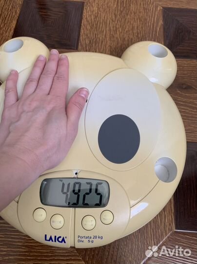 Весы для новорожденных laica