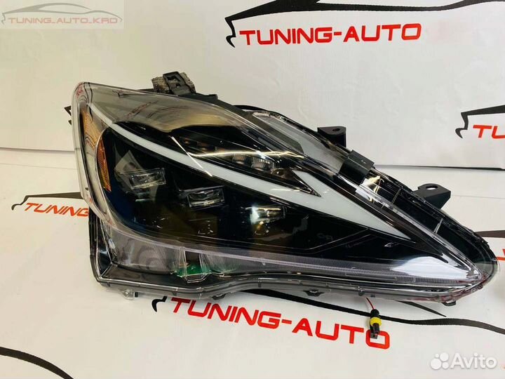 Фары Lexus IS250 стиль 2021 I8617