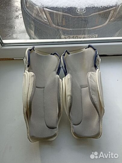 Щитки хоккейные Jofa