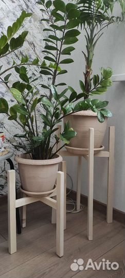 Подставка для цветов напольная деревянная