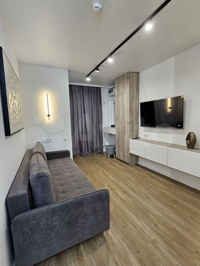 2-к. квартира, 37 м², 1/6 эт.