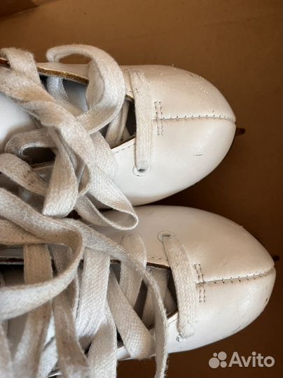 Коньки для фигурного катания 34