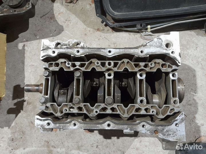 Ford Focus коленвал 1.6 100 лошадка