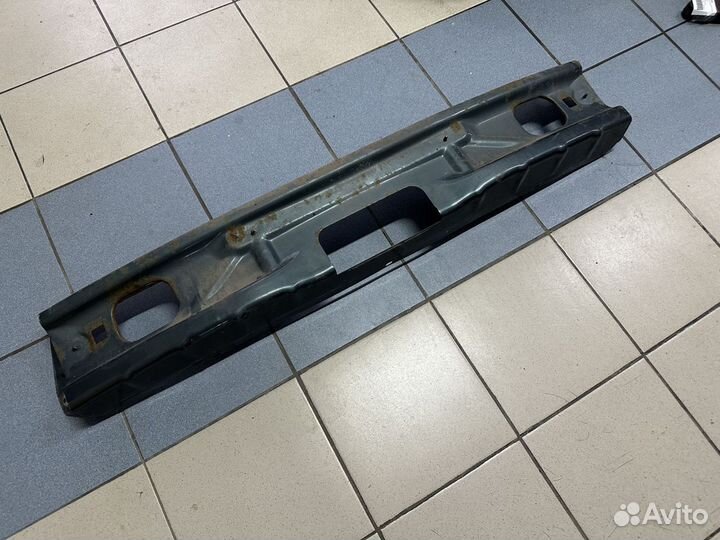 Усилитель заднего бампера Шевроле Нива Niva