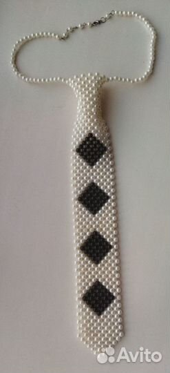Галстук из бисера