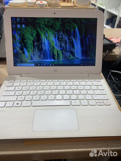 Нетбук hp