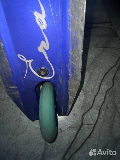 Трюковой самокат кастом в парк