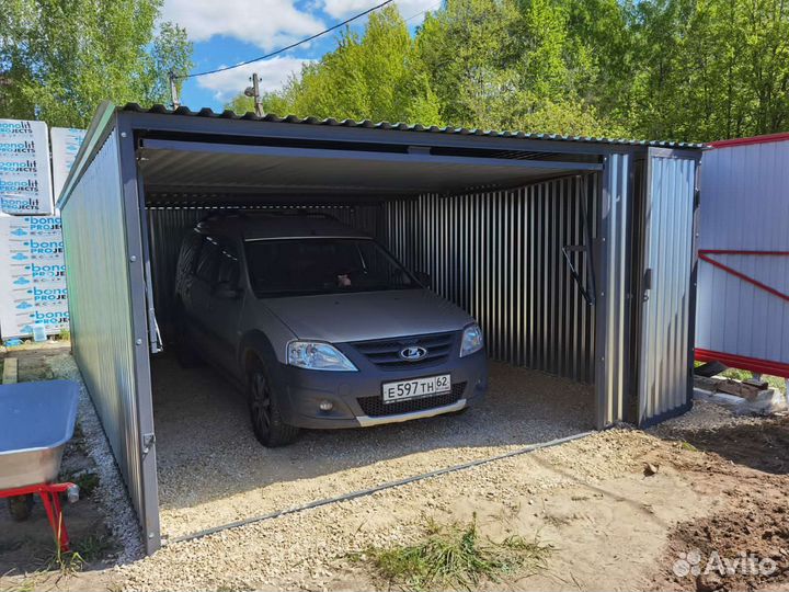 Металлический гараж пенал ракушка