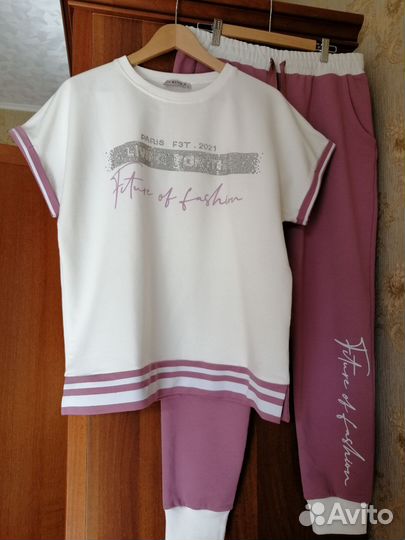 Спортивный костюм женский новый 46 48