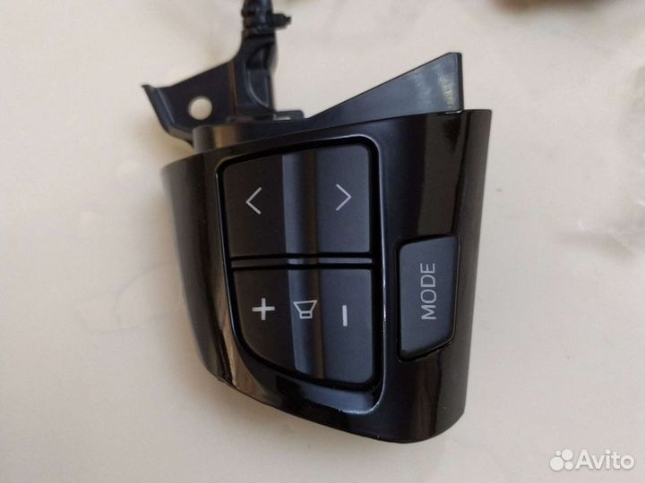 Кнопки Мультируль королла