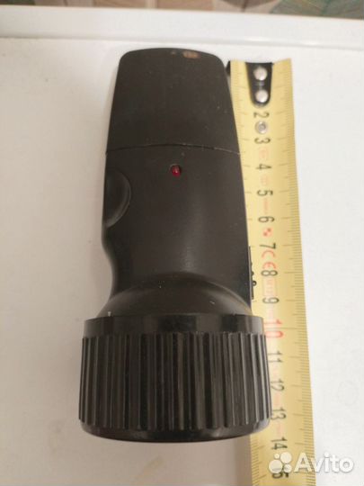 Фонарик светодиодный аккумуляторный