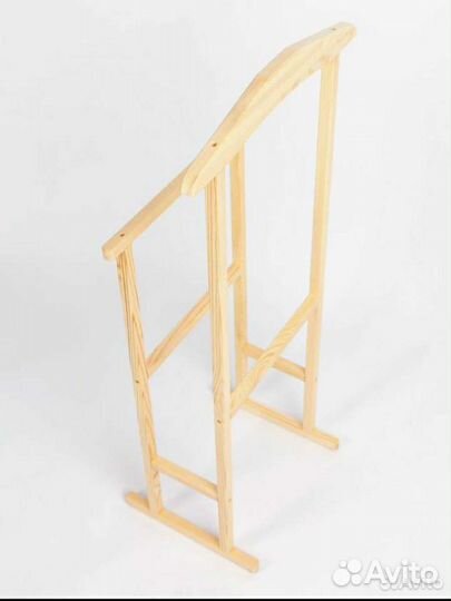 Вешалка напольная для одежды из нат.дерева