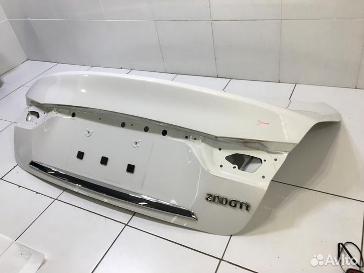 Крышка багажника Infiniti Q50 V37