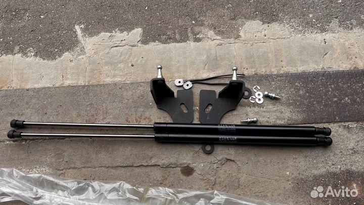 Амортизаторы капота Nissan, Honda