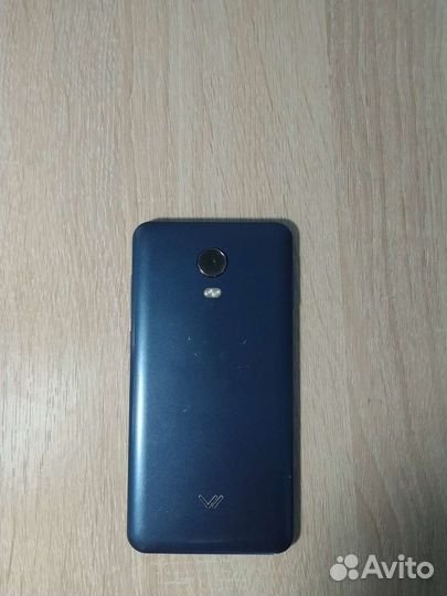 Мобильные телефоны