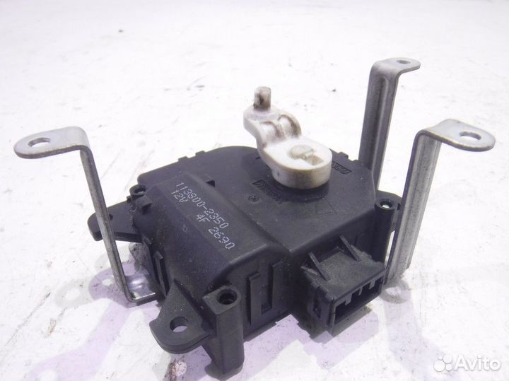 Моторчик заслонки печки