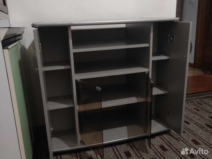 Тумба под телевизор серая