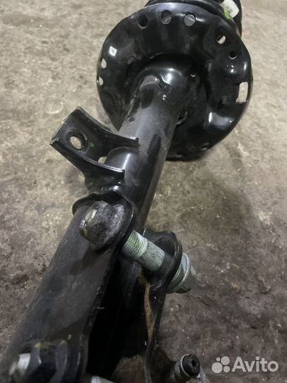 Стойки передние в сборе KIA Sportage 4 QL 2021