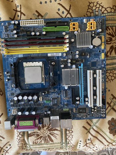 Материнская плата с процессором 2 штуки