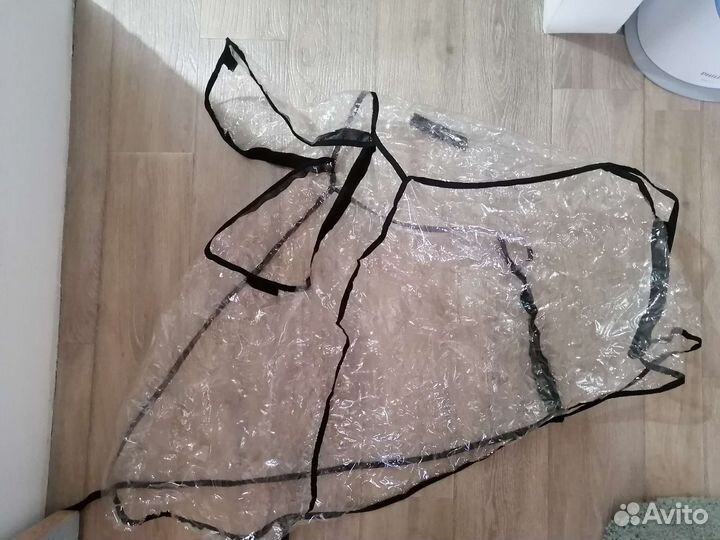 Дождевик полноценный и на maclaren