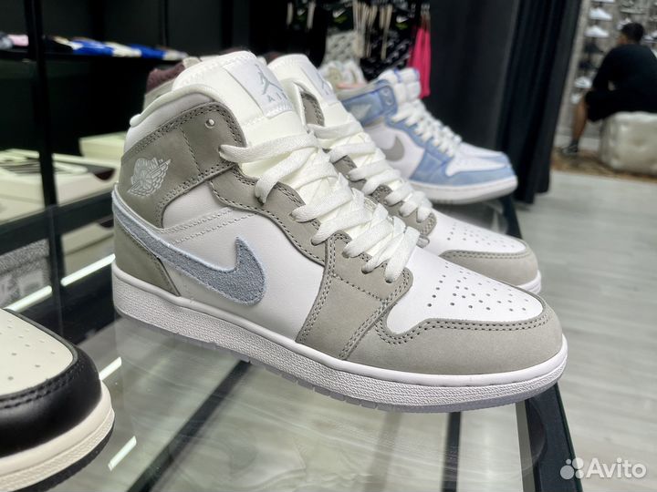 Кроссовки Nike Air Jordan 1 High OG