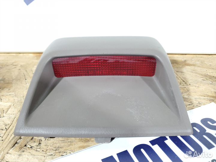 Повторитель стоп сигнала Toyota Camry SV40