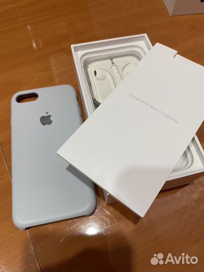 iPhone 7, 32 ГБ