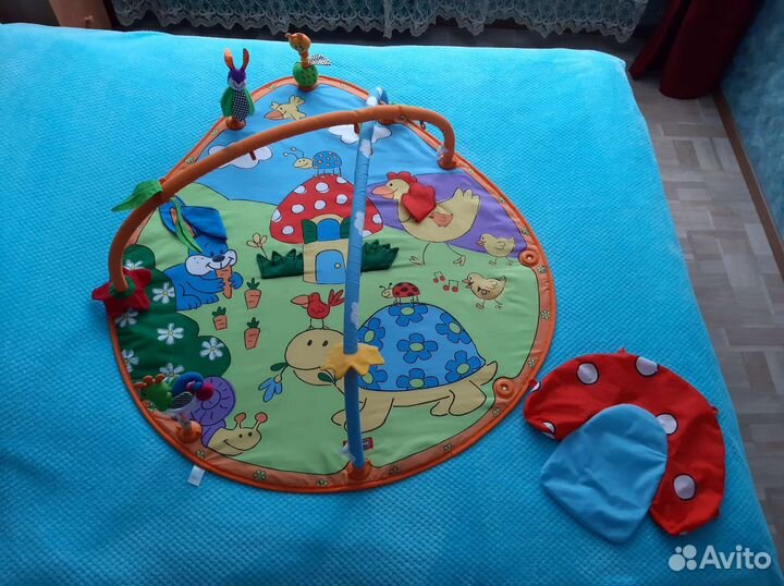 Развивающий коврик