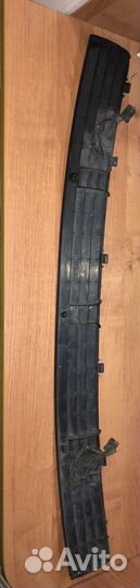 Решетка воздухозаборника на капот VW T4