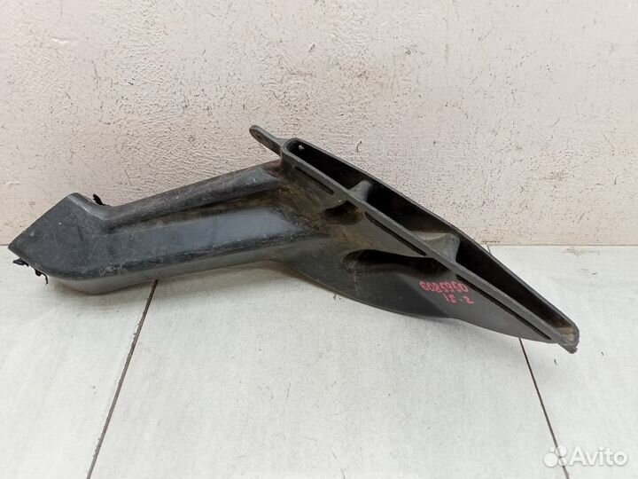 Патрубок воздушного фильтра